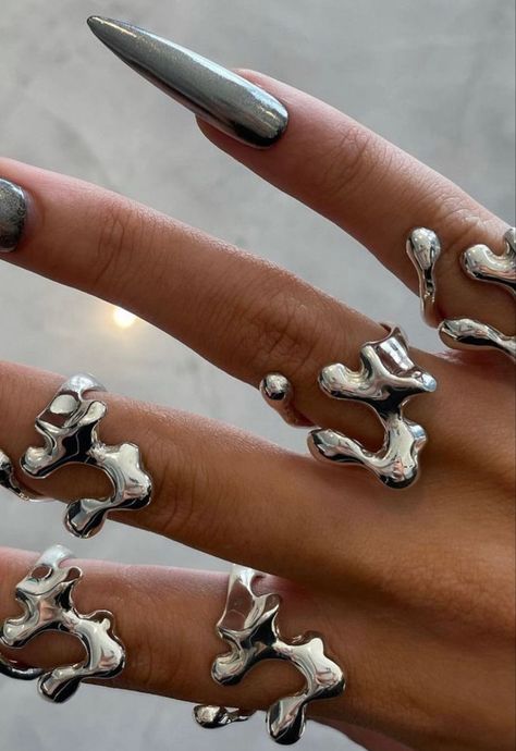 Molten Metal Jewelry, Chunky Silver Jewellery Aesthetic, Silver Chunky Jewellery, Liquid Metal Aesthetic, Liquid Metal Jewelry, Cybercore Jewelry, Chunk Jewelry, Silver Things, Chunky Silver Jewellery