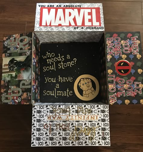 Marvel Box Gift, Marvel Gift Ideas For Boyfriend, Marvel Gifts For Boyfriend, Marvel Boyfriend Gifts, Marvel Gifts Ideas, Marvel Present Ideas, Marvel Gifts For Him, Marvel Gift Ideas, Marvel Valentines