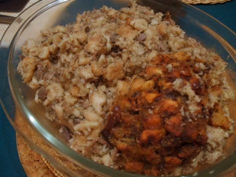 In my photo you will notice a darker portion of the stuffing; this was the bit that was stuffed into the turkey itself and after roasting it has a crispy outside coating. This is a delicious savoury stuffing that I make every year for Thanksgiving. During the year I love to make it with a whole chicken minus the giblets as I cant find chickens that come with giblets in the UK. Its fantastic and whatever doesnt fit in the bird you can bake on the side. Note: I sometimes like to use a mixture o... Turkey Giblet Stuffing, Giblet Stuffing, Stuffing For Turkey, Crock Pot Stuffing, Homemade Stuffing Recipe, Turkey Giblet Gravy, Homemade Stuffing Recipes, Soup With Dumplings, Chicken Giblets