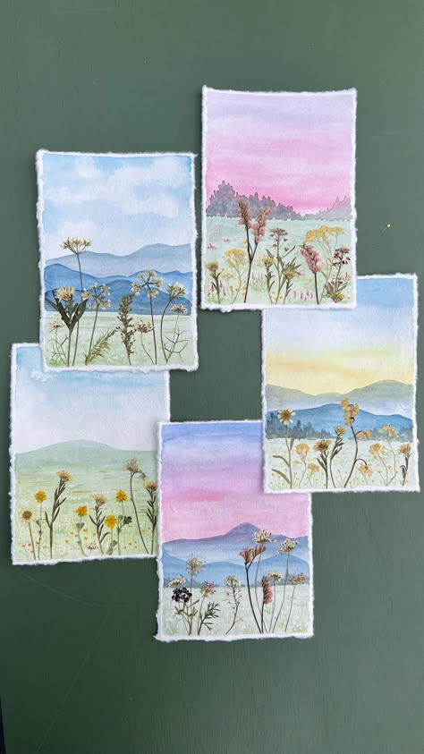 Art Using Dried Flowers, Pressed Flower Landscape, Pressed Flower Watercolor, Pressed Flowers Painting, Handmade Paper Painting, Watercolor Dried Flowers, Dried Flower Watercolor, Watercolor And Pressed Flowers, Pressed Flower Designs