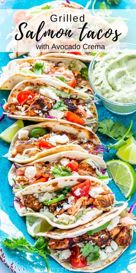 Easy Tacos, Grilled Salmon Tacos, Spicy Slaw, Tacos With Avocado, Garlic Butter Salmon, Salmon Tacos, Plats Healthy, Avocado Crema, Butter Salmon