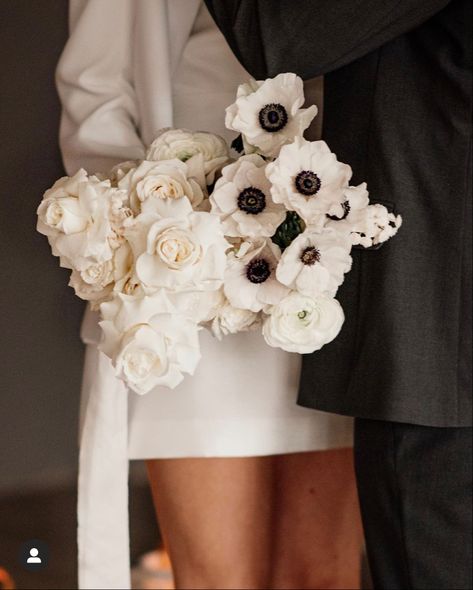 Black And Ivory Wedding Bouquet, Monobloom Bouquets, Edgy Wedding Bouquet, Black And White Bridal Bouquet, Modern Black And White Wedding Bouquet, Monochrome Wedding Bouquet, White And Black Bouquet, Wedding Bouquets Anemone, White And Black Wedding Theme