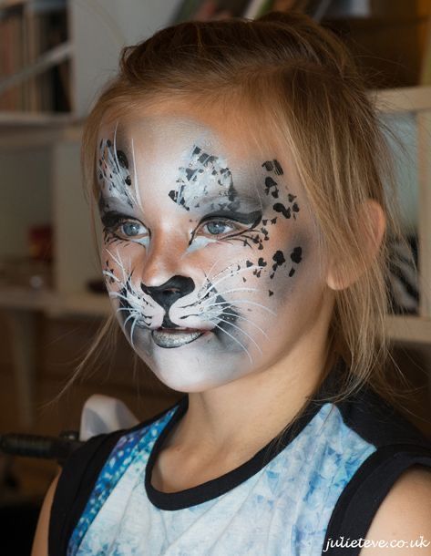 Face Paint Cat, Children Face Painting, Leopard Face Paint, Cat Face Painting, Face Painting Animals, Kitty Face Paint, Animal Face Paintings, Kids Face Painting, Face Paint Designs