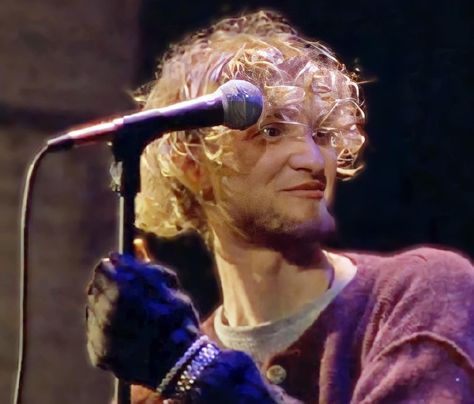 "Layne was an extremely... - Layne Staley The GOAT Layne Stanley, Mike Starr, Mad Season, Crystal Castles, 90s Rock, Jerry Cantrell, Anthony Kiedis, Layne Staley, Grunge Guys