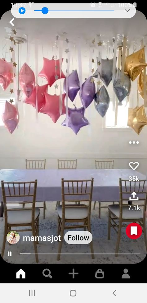 Balloons From Ceiling Hanging, Hanging Balloons, Balloon Chandelier, Balloon Ceiling, Star Chandelier, Star Ceiling, Birthday Star, Diy Birthday Decorations, Barbie Birthday