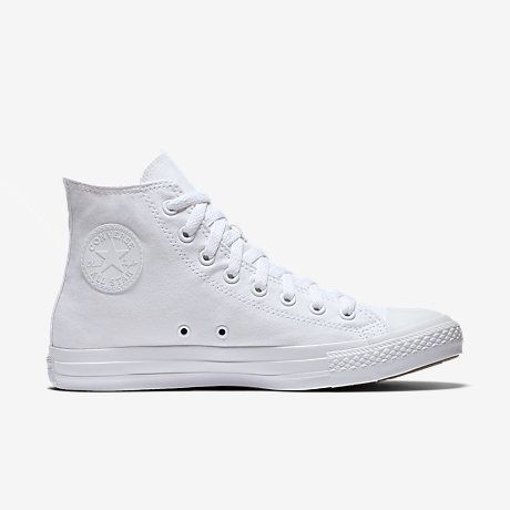 How To Wear White Converse, Zapatillas All Star, White Converse Outfits, Converse Style Women, White Chuck Taylors, Galaxy Shoes, White High Top Converse, Converse Outfits, High Tops Sneakers