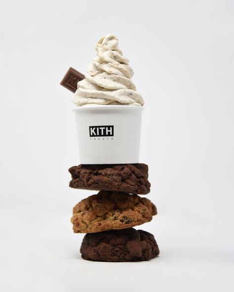 Ice Cream Marketing, Cafe Booth, Drinks Bar, Kith Women, Filling Pieces, Ronnie Fieg, Cookies N Cream Cookies, Ice Cream Cup, Milk Bar