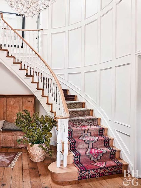 The home of actress Hilary Duff illustrates her passion for design and her unique, free spirit. Carpet Staircase, Staircase Runner, Stair Case, Foyer Decorating, Stairway To Heaven, Stair Runner Carpet, Los Angeles Homes, Carpet Stairs, Stair Runner