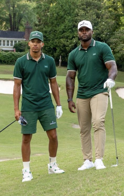 Black Golfers, Country Club Aesthetic, Club Aesthetic, Clubbing Aesthetic, Golf Attire, Golf Player, Old Money Aesthetic, Kinds Of People, Golf Outfit