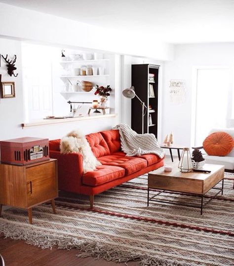 fine 10 Ways To Work With Red As Creative Vibrant And Elegant Decor https://matchness.com/2018/03/14/10-ways-to-work-with-red-as-creative-vibrant-and-elegant-decor/ Red Sofa Living, Red Sofa Living Room, Red Couch Living Room, Scandinavian Design Living Room, Red Couch, Living Room Red, Cosy Living Room, Natural Element, Red Sofa