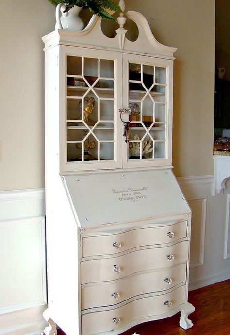 Vintage Secretary Desk Makeover Ideas - Within the Grove Painted Secretary Desks, Secretary Desk Makeover, Vintage Secretary Desk, Antique Secretary Desks, Desk Makeover, Annie Sloan Paints, Secretary Desk, Secretary Desks, Makeover Ideas