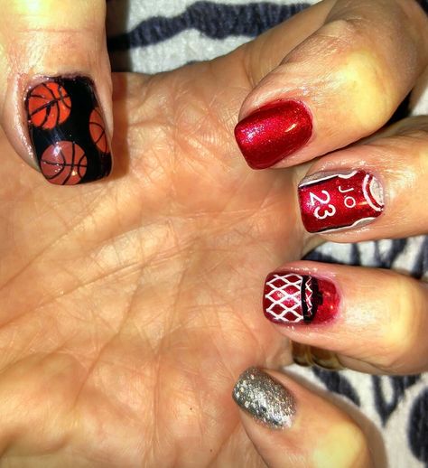 Basketball Nail Art, Basketball Nails Designs, Basketball Nail Designs, Sporty Nails, Designing Nails, Bb Nails, Free Hand Nail Art, Basketball Nails, Jersey Nails