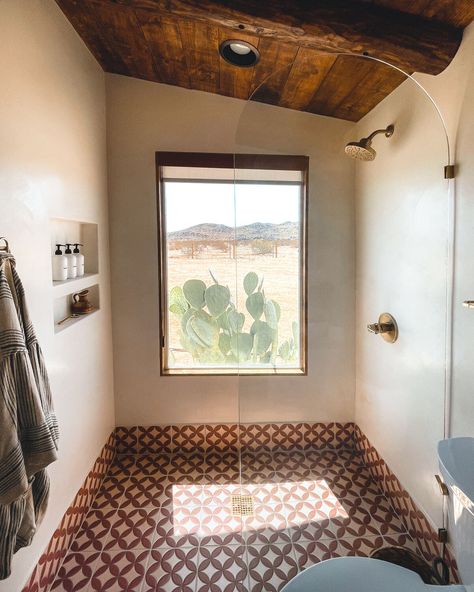 Grey Walls White Trim, Ibiza Style Interior, Casa Cook Hotel, Mexican Bathroom, Joshua Tree House, Casa Cook, The Joshua Tree, Domino Magazine, Modern Desert