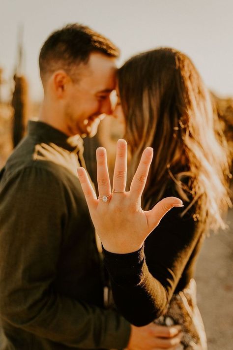 Proposal Couple Photography, Proposal Pictures Poses, Proposal Ideas Pictures, Proposal Shoot Photography, Suprise Proposal Photos, Proposal Photo Ideas, Proposal Photos Surprise, Couple Proposal Pictures, Proposal Pictures Aesthetic