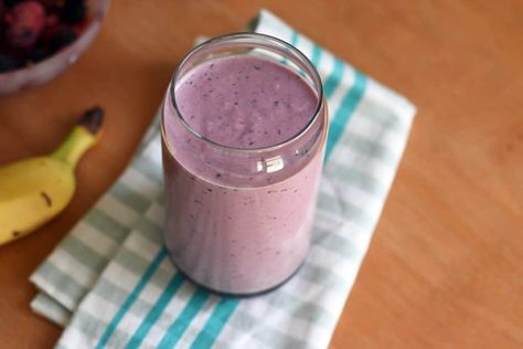 Melon Smoothie, Easy Healthy Smoothie Recipes, Banana Protein Smoothie, Blueberry Smoothie Recipe, Mango Banana Smoothie, Blueberry Banana Smoothie, Healthy Smoothie Recipes, Fruit Yogurt, Ginger Smoothie