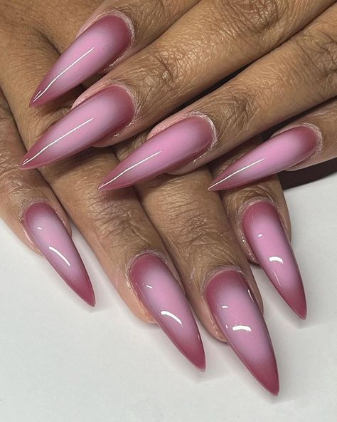 Pink Aura Nails, Stilleto Nails Designs, Grunge Nails, Girly Acrylic Nails, Work Nails, Glow Nails, Nails Only, Glam Nails, Luxury Nails