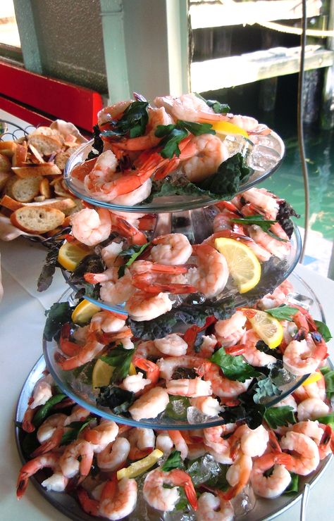 Shrimp Cocktail Tower Seafood Platter Ideas, Shrimp Tower, Shrimp Cocktail Platter, Cocktail Tower, Shrimp Platter, Horderves Appetizers, Platter Ideas, Gluten Free Puff Pastry, Seafood Platter