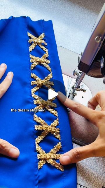 Kruti Kamli on Instagram: "sewing tips 😱#thedreamstitching#sleevs#sewingtips #viral#reels" Sewing Hacks, Sewing, Instagram