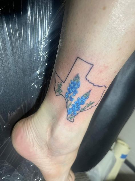 Texas With Bluebonnets Tattoo, Texas Tattoo Ideas, Blue Bonnet Tattoo, Bluebonnet Tattoo, Texas Tattoo, Texas Outline, Texas Tattoos, Country Tattoos, Texas Bluebonnets