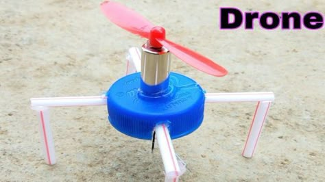 Diy Electric Toys, Flying Helicopter, Science Experiments For Preschoolers, Diy Science Experiments, Stem Classroom, Robotics Projects, Diy Gadgets, Diy Robot, Science Projects For Kids