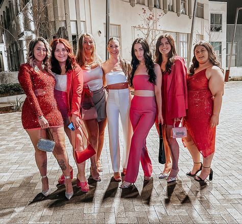 Perfect Match Bachelorette Outfit, Pink And Red Bachelorette Party Outfits, Drunk In Love Bachelorette Outfits, Red And Pink Bachelorette Party, Red Bachelorette Party Outfit, Pink Bachelorette Party Outfit, Party Outfit Pink, Hens Ideas, Bachelorette Matching