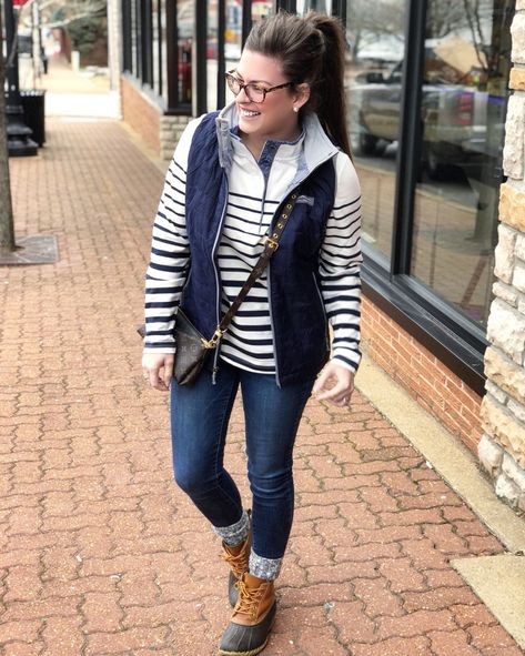 Ll Bean Women Outfits, L L Bean Outfits, Ll Bean Outfit, Bean Boots Outfit, Ll Bean Boots, Rugby Stripe, Ll Bean Women, Southern Shirts, Bean Boots