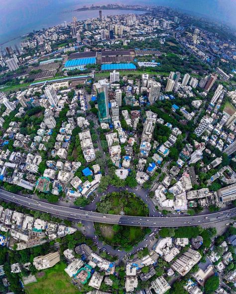 Wassup Mumbai’s Instagram post: “Splendid Aerial view of King's Circle, Matunga Mumbai ❤️❤️😍😍☺️☺️😎😎 . Follow @Wassup.Mumbai . Use #WassupMumbai to get featured . Credits:…” Indian Photography, Canon Camera, Aerial View, Beautiful Destinations, Insta Travel, Kerala, Creative Photography, Mumbai, Travel Blogger