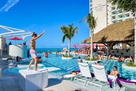 7 things to know before booking a stay at the Breathless Cancun Soul Resort & Spa - The Points Guy Breathless Cancun Riviera Maya, Breathless Cancun Soul, Breathless Cancun, Temptations Cancun, Hyatt Zilara Cancun, Dreams Riviera Cancun Resort, All Inclusive Beach Resorts, Thai Fried Rice, Cancun All Inclusive