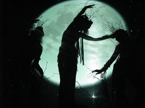 dancing moon Moon Dance, Oh My Goddess, Dancing In The Moonlight, Season Of The Witch, Beautiful Moon, Witchy Woman, Moon Magic, Moon Goddess, Coven