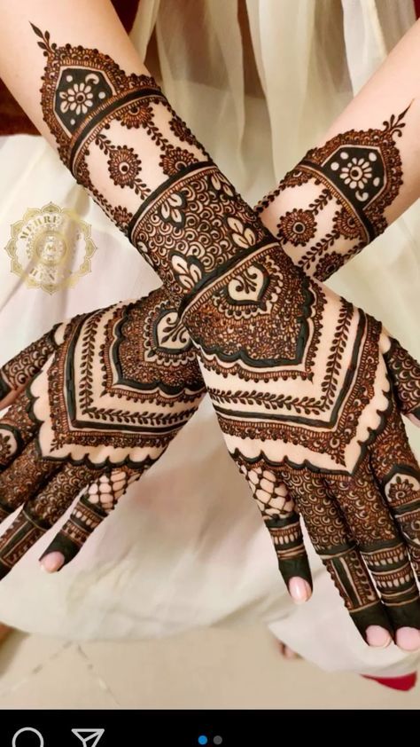 Unique Bridal Henna Designs, Engagement Bride Mehndi Designs, Pakistani Mehndi Designs Unique, Pakistani Bridal Mehndi Designs Unique, Pakistani Mehndi Designs Unique Beautiful, Mehndi Designs For Engagement Brides, Muslim Bridal Mehndi Designs Unique, Henna Intricate, Intricate Henna Designs