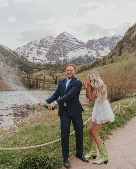 Jessie Moreschini (@wgwabbbb) posted on Instagram: “easiest yes ever💍🤍 • • #aspencolorado #aspen #maroonbells #engaged #engagementring #engagementphotos #engagmentphotoshoot…” • Jun 6, 2022 at 5:08pm UTC Get To Know Your Partner, Adventure Engagement Photos, Colorado Photography, Surprise Engagement, Spring Engagement Photos, Mountain Engagement Photos, Romantic Engagement Photos, Outdoor Engagement Photos, Maroon Bells