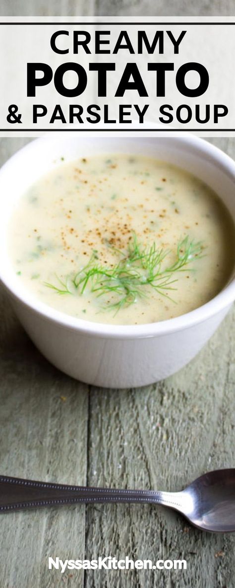 Soup With Parsley, Parsley Soup Recipes, Easy Recipes With Potatoes, Baked Potato Fries, Parsley Soup, Healthy Vegetable Soup, Easy Winter Recipes, Soup Hearty, Chicken Noodle Soup Easy