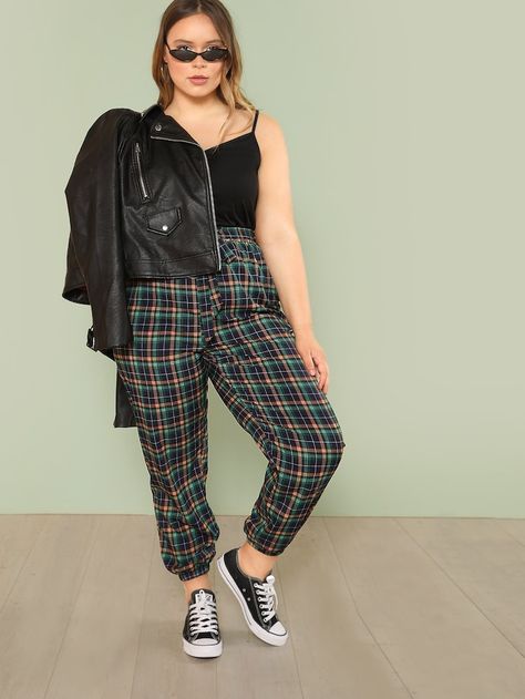 Plus Plaid Print Tapered Pants | SHEIN Plus Size 90s Fashion Outfits, Plus Size Grunge Outfits, Plus Size 90s Fashion, Grunge Outfits Plus Size, Plus Size Grunge, Plus Size 90s, Grunge Outfits 90s, Plaid Pants Outfit, Throwing Fits