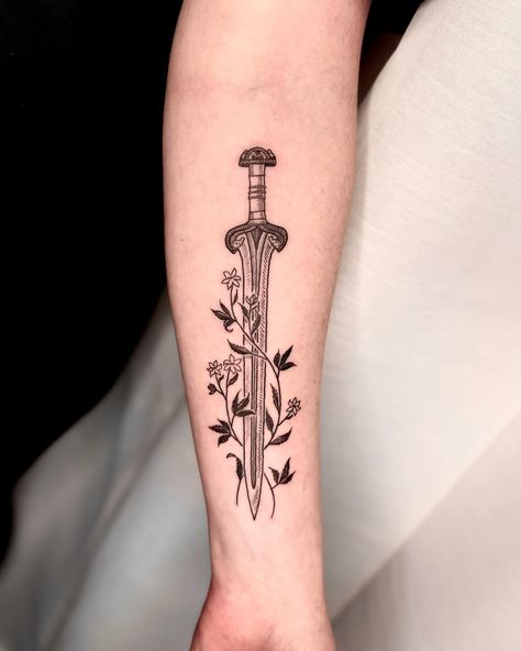 A Series of Weapons ⚔️ Featuring Celestial Sword and Empyrean Halberd from my Etheral Arms collection, along with Éowyn’s sword! Thank you so much Jaimee, Rachel, and Sarah for getting these lethal designs 😊 #swordtattoo #fantasytattoo #renfaire #etchingtattoo #halberdtattoo #etchingtattoo #etchingart #emiscape #artistsguild #goldcoasttattoo #brisbanetattoo #goldcoasttattooartist #brisbanetattooartist #éowyn Halberd Aesthetic, Eowyn Tattoo, Skyrim Swords, Hobbit Aesthetic, Tolkien Tattoo, Ethereal Tattoos, Brisbane Tattoo, Etching Tattoo, Shin Tattoo