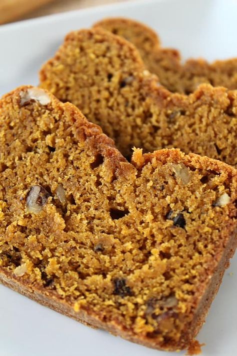 Pumpkin Walnut Bread via @terri040 Pumpkin Walnut Bread, Pumpkin Nut Bread, Gluten Free Pumpkin Bread Recipe, Walnut Bread Recipe, Best Pumpkin Bread Recipe, Gluten Free Pumpkin Bread, Quick Bread Recipes Easy, Nut Bread Recipe, Pumpkin Bread Easy