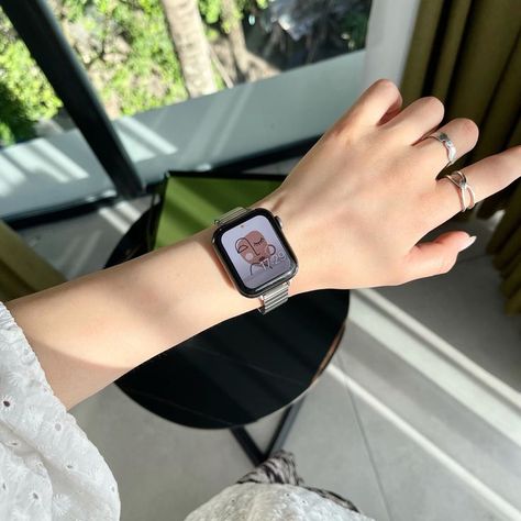 Apple Watch Straps - Free Gift Pretty Watches, Girl Bracelet, Apple Watch Ultra, Watch Ultra, Womens Watches Luxury, Apple Watch 38mm, Apple Watch Strap, Apple Watch Band, Apple Watch Series