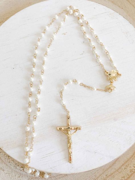 Catholic Clothing, Rosary Prayers Catholic, Catholic Candles, Pearl House, Religious Jewelry Catholic, St Padre Pio, Rosary Prayer, Beauty Room Design, Rosary Catholic