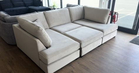 Brand new U Shaped Sofa Collection Available in different colours ✨️ Sizes available👇 250cm 300cm 330cm Also, any size can be customised according to your measurements ✅ Cash On Delivery 💷 ✅️free home delivery 😍 ✅ Within 2 Days Delivery ✅ U.K. Manufactured ✅ High Quality ✅ Delivery available all over UK 🇬🇧 Please Inbox for more details😊 #sofa #furnitureuk #homeaccount #homeaccountuk #bedroom #homeblog #bedroomdesign #homestyle #beds #AffordableHomes #Ushapesofa #HighBackSofa #uksofas #uk... Home Ac, Shaped Sofa, U Shaped Sofa, Different Colours, Home Delivery, Cash On Delivery, Bedroom Design, Sofa, House Styles