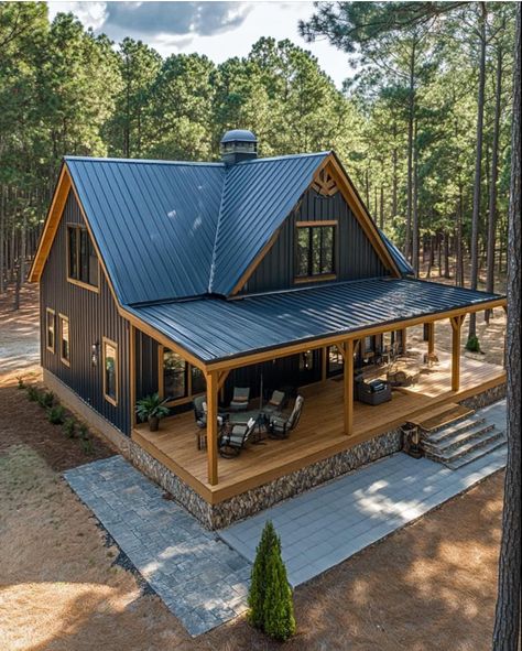 Barndominium Ideas Cottage, Country Home Entrance, Yellowstone House Exterior, Barndominium Color Ideas Exterior, Country Minimalist Home, Rustic Home Exterior Design, Barndo With Stone, Building A House In The Woods, Triple Wide Trailer Homes