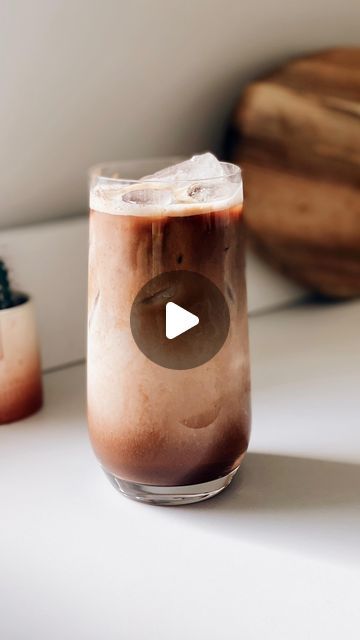 Carbs & Coffee on Instagram: "Iced Mexican Mocha - not for the faint of heart ❤️‍🔥, but perfect to kick off the weekend w a little bit of spice✨ 

👁👄👁

#mexicanmocha #spicycoffee #icedcoffee #icedmocha 

Recipe:
- 2 tbsp brown sugar
- 1 tbsp of unsweetened cocoa powder
- 1 1/2 tsp cinnamon
- 1/2 tsp cayenne pepper
- hot water
^ mix together for the base
- add ice (optional)
- milk of choice (I’m using @califiafarms oat milk here)
- 1 shot of espresso to top" Mexican Mocha Coffee, Mexican Mocha, Shot Of Espresso, Unsweetened Cocoa Powder, Iced Mocha, Mocha Coffee, Cayenne Pepper, Oat Milk, Unsweetened Cocoa