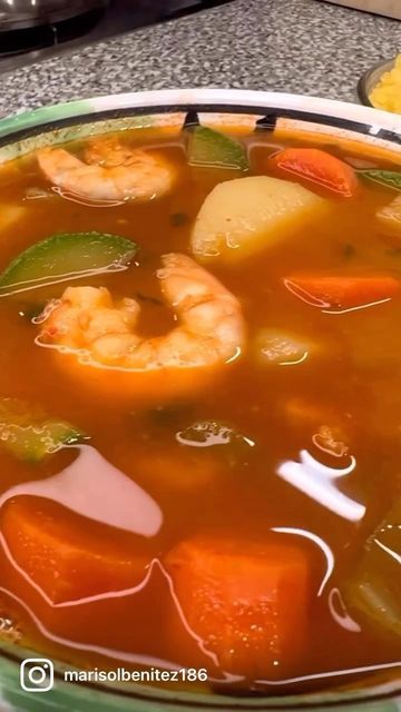 Shrimp Caldo, Caldo Recipe, Mexican Squash, Crunchwrap Recipe, Shrimp Soup Recipes, Mexican Recipies, Recipes For Seafood, Mexican Soups, Mexican Shrimp