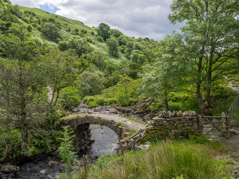 High Sweden Bridge over Scandale Beck Real Life Fairies, Lake District England, England Countryside, Lake Windermere, Forest Park, Beautiful Lakes, Lake District, Fantasy Landscape, Beck