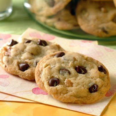 Diabetic NESTLÉ® TOLL HOUSE® Chocolate Chip Cookies Toll House Chocolate Chip Cookies, Toll House Cookies, Nestle Tollhouse Chocolate Chip Cookies, Tollhouse Chocolate Chip Cookies, House Cookies, Toll House Chocolate Chip, Nestle Toll House, Toll House, Chewy Chocolate Chip Cookies