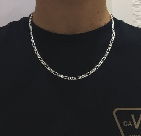 Mens Chain Designs Silver, Silver Chain Men Aesthetic, Boys Chain Design Silver, Chain Aesthetic Men, Silver Chain For Boys, Silver Chain Design For Men, Mens Chain Designs, Thick Silver Necklace, Chain Neckless