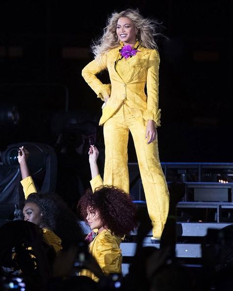 mary jordan (@aprilbloom16) • Instagram photos and videos Beyonce Formation Tour, Beyonce Performance, Queen Beyonce, Formation Tour, The Formation World Tour, Formation World Tour, Beyonce Photos, Beyonce Formation, Blue Ivy Carter