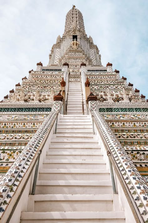 Wat Arun Bangkok, Bangkok Photos, Thailand Aesthetic, Bangkok Skyline, Bangkok Street Food, Bangkok Street, Things To Do In Bangkok, Thailand Photography, Thailand Vacation