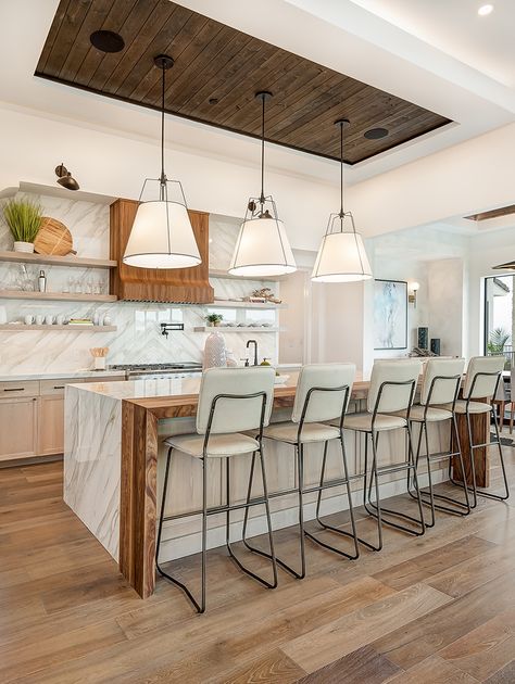 Hill Country Contemporary Model | Elite Austin Pantry Behind Kitchen, Kitchen Layouts With Island, Custom Home Designs, Pantry Design, Kitchen Reno, Large Kitchen, Best Interior Design, Kitchen Layout, Kitchen Pantry