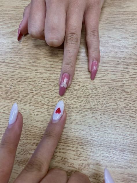 Simple Matching Nails, Matching Heart Nails, Pink Nails Red Heart, Heart Nails Pink, Nails Red Heart, Nails Minimalistic, Red Heart Nails, Minimalistic Nails, Nails Back To School