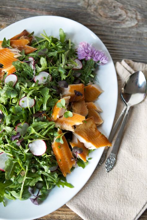 This Smoked Trout Salad is bold in flavor, fresh and satisfying. Made with radishes, smoked trout and a (healthy) creamy horseradish dressing, this salad is bound to become a new favorite. | from Lauren Grant of Zestful Kitchen #troutsalad #smokedtrout Trout Salad, Horseradish Dressing, Smoked Trout Recipe, Smoked Trout Salad, Creamy Horseradish, Toasted Crostini, Trout Recipes, Pickled Radishes, Smoked Trout