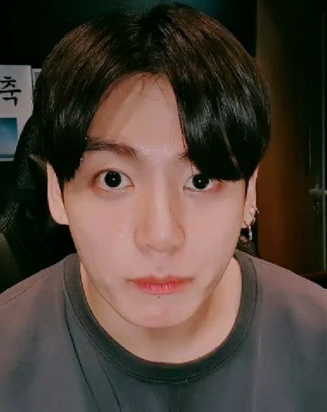 Jungkook Surprised Face, Jungkook Surprised, Surprised Face, Surprise Face, Jungkook Live, Jeon Jungkook, Quick Saves